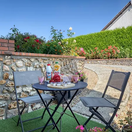 Διαμέρισμα L'escapade Enchantee - Spa, Cheminee Et Cinema