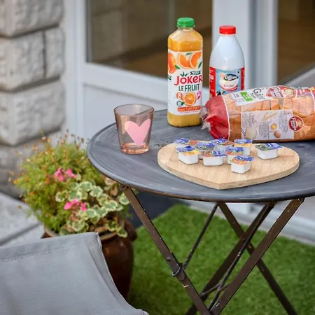 Διαμέρισμα L'escapade Enchantee - Spa, Cheminee Et Cinema Tournedos-Bois-Hubert