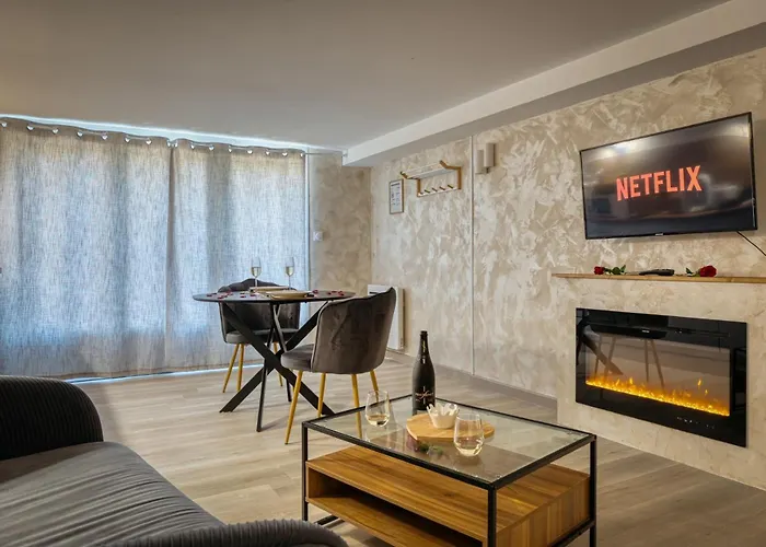 Appartamento L'escapade Enchantée - Spa, Cheminée Et Cinéma