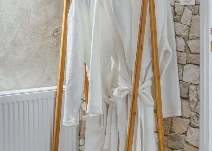 L'escapade Enchantée - Spa, Cheminée Et Cinéma Tournedos-Bois-Hubert